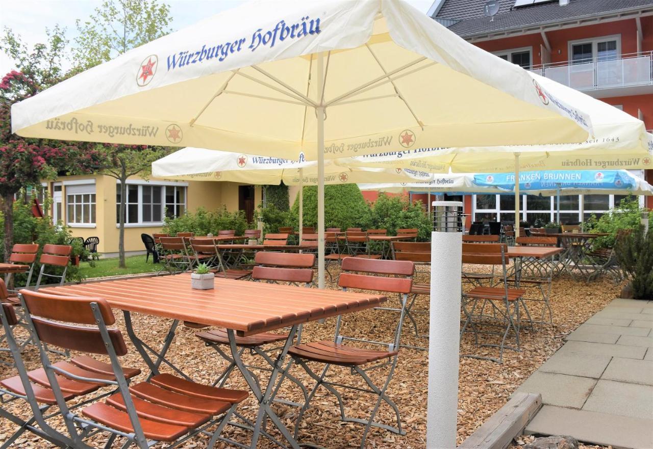 Gasthaus Zum Stern Gollhofen Exterior foto